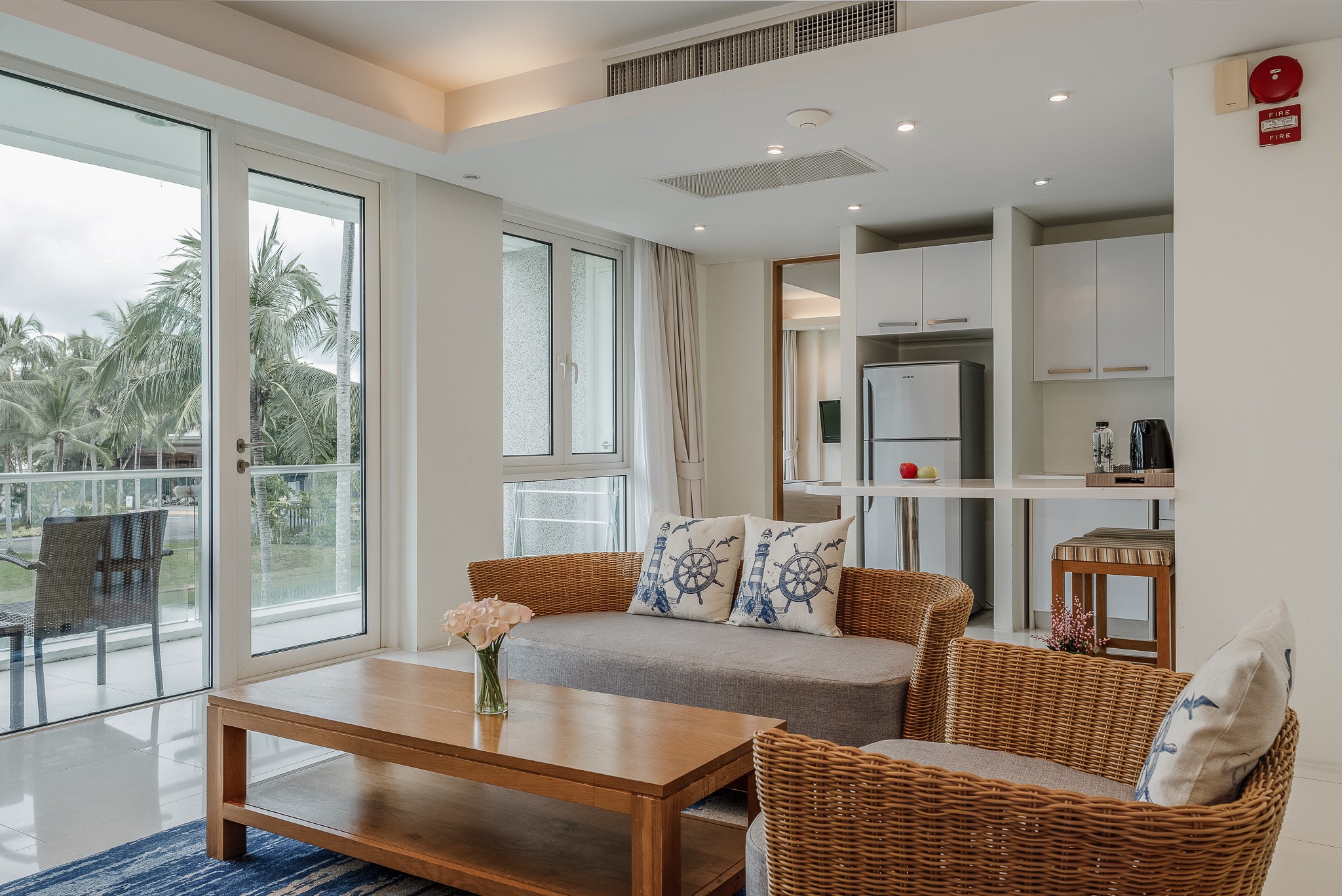 1 Bedroom Residence with Balcony with Kitchen