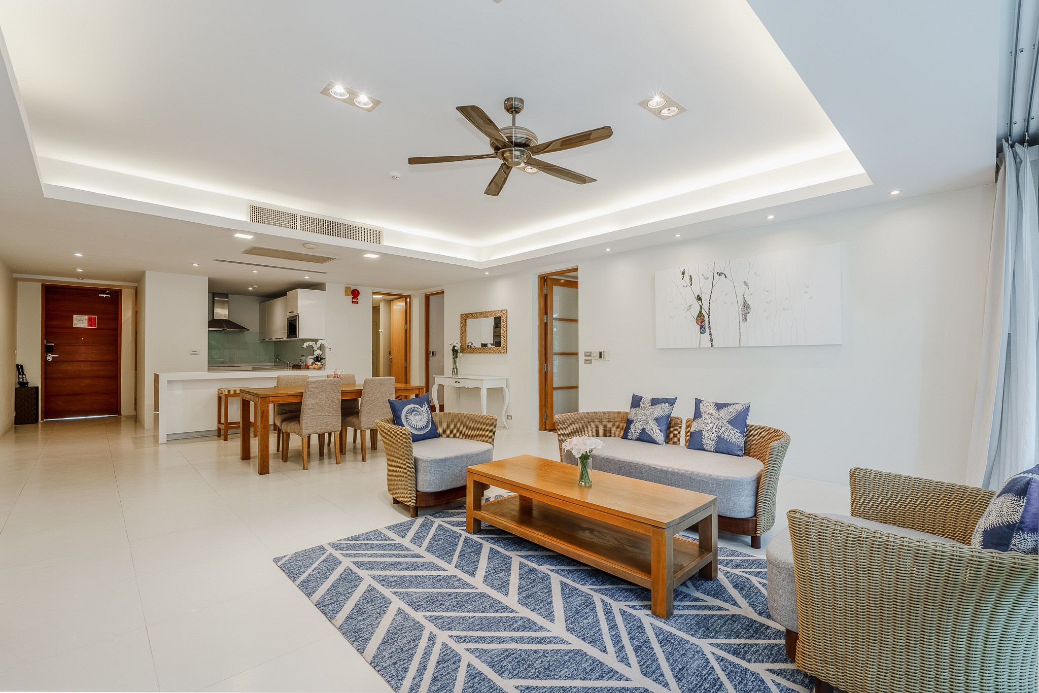 2 Bedroom Residence with Kitchen and Balcony