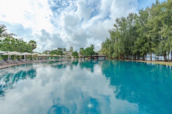 Beach Front Swimming Pool