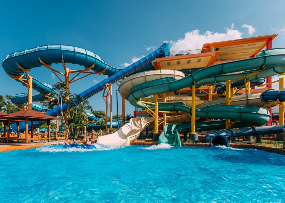 Direct Booking Perks at Splash Beach Resort – Best Deals This September & October