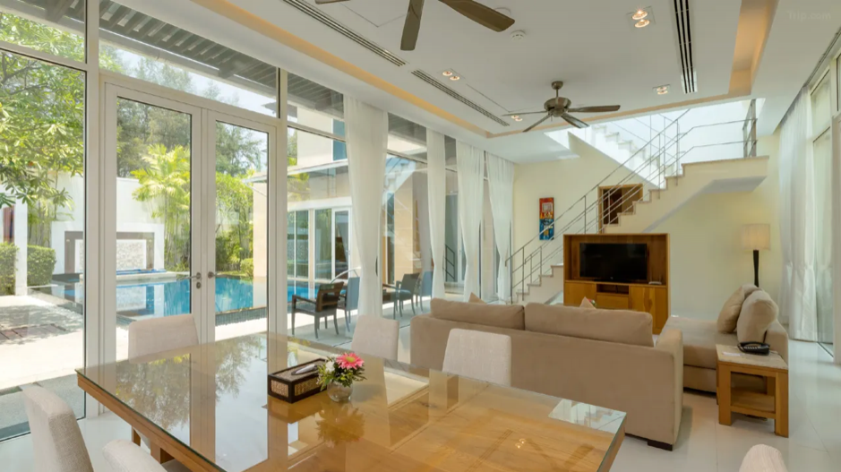 Family Beach Getaway at Mai Khao Choosing the Right Room at Splash Beach Resort